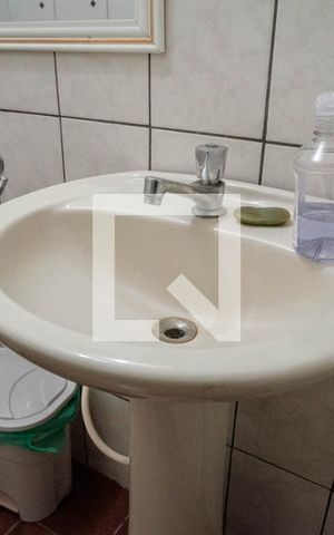 Casa à venda com 280m², 4 quartos e 6 vagas