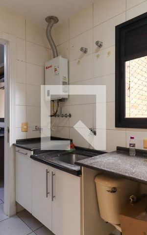Apartamento para alugar com 100m², 3 quartos e 2 vagas Apartamento para alugar com 100m², 3 quartos e 2 vagasÁrea de Serviço