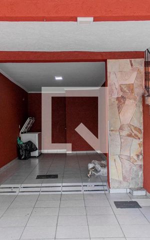 Casa à venda com 140m², 4 quartos e 2 vagasQuintal