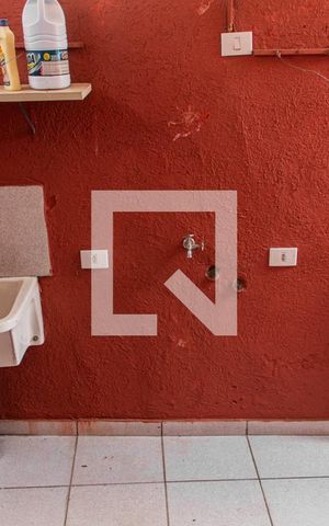 Casa à venda com 140m², 4 quartos e 2 vagasÁrea de Serviço