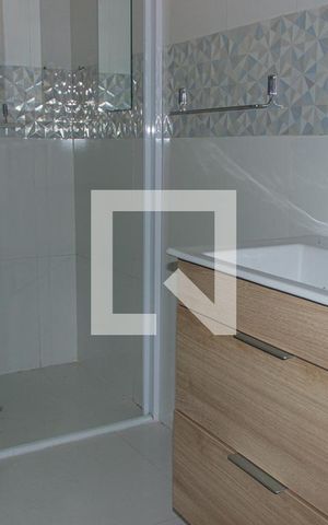 Casa à venda com 140m², 4 quartos e 2 vagasBanheiro do Quarto