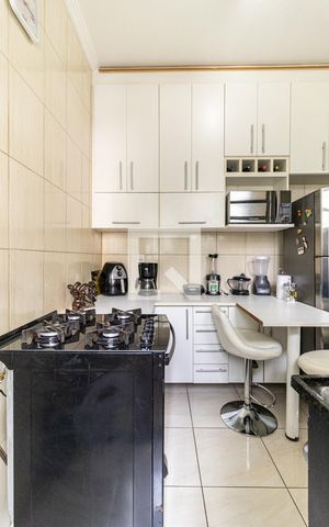 Apartamento à venda com 68m², 2 quartos e sem vagaCozinha - Armários