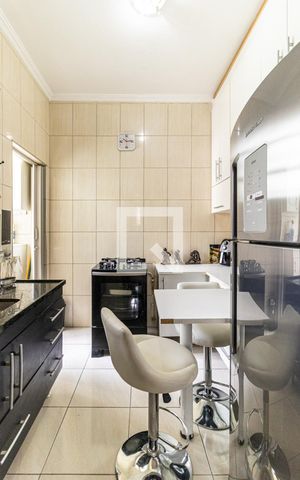 Apartamento à venda com 68m², 2 quartos e sem vagaCozinha