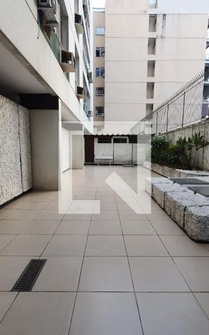 Apartamento para alugar com 74m², 3 quartos e 1 vaga Apartamento para alugar com 74m², 3 quartos e 1 vagaÁrea Comum - Playground