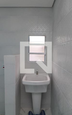 Casa para alugar com 50m², 1 quarto e sem vagaÁrea de Serviço