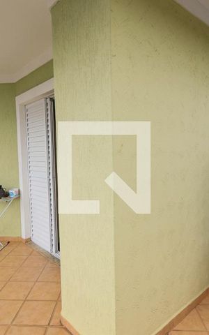 Casa à venda com 127m², 4 quartos e 4 vagas Casa à venda com 127m², 4 quartos e 4 vagasVaranda - Suíte 3