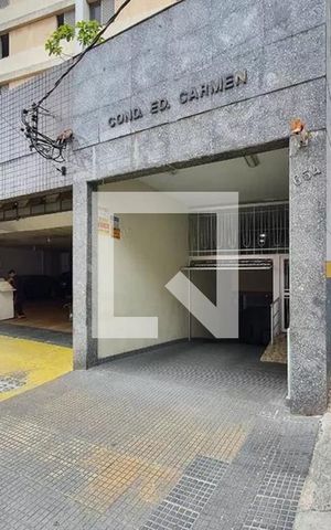 Apartamento para alugar com 70m², 2 quartos e 1 vagaFachada