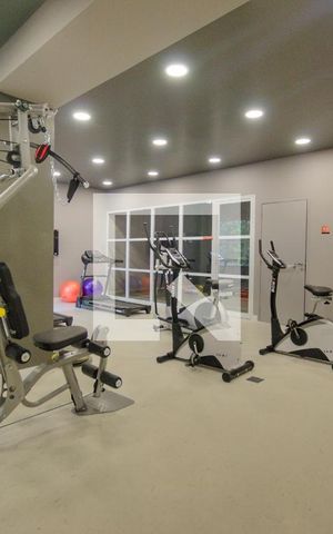 Studio à venda com 28m², 1 quarto e sem vagaÁrea comum - Academia