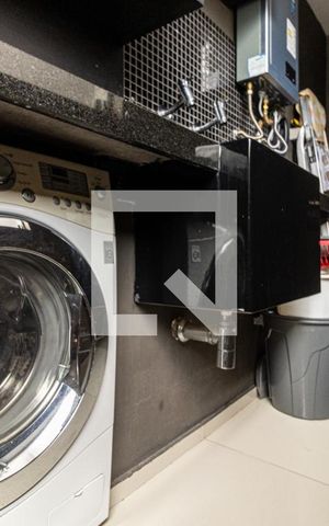 Apartamento à venda com 103m², 2 quartos e 1 vagaÁrea de Serviço - Lava e Seca