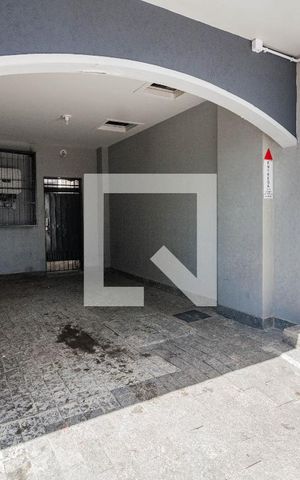 Casa para alugar com 190m², 4 quartos e 2 vagas Casa para alugar com 190m², 4 quartos e 2 vagasGaragem