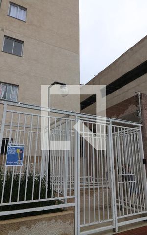 Apartamento para alugar com 47m², 2 quartos e 1 vagaFachada e portaria