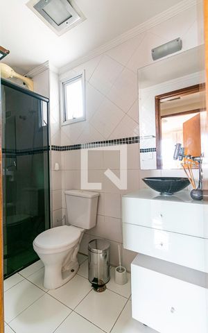 Apartamento à venda com 78m², 3 quartos e 2 vagas Apartamento à venda com 78m², 3 quartos e 2 vagasBanheiro 2