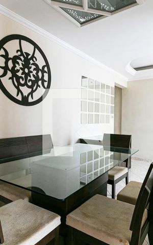 Apartamento à venda com 78m², 3 quartos e 2 vagas Apartamento à venda com 78m², 3 quartos e 2 vagasSala
