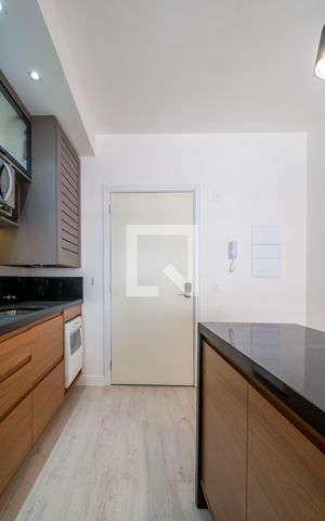 Apartamento à venda com 35m², 1 quarto e 1 vaga Apartamento à venda com 35m², 1 quarto e 1 vagaCozinha