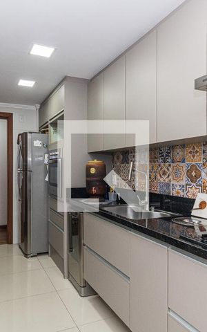 Apartamento à venda com 105m², 2 quartos e 1 vagaCozinha e Área de Serviço