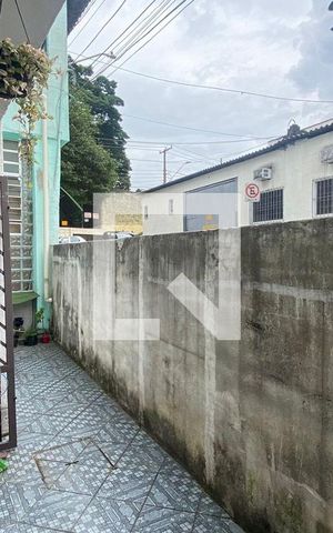 Casa à venda com 115m², 4 quartos e sem vaga Casa à venda com 115m², 4 quartos e sem vagaQuintal Casa 2
