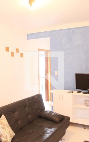 Apartamento para alugar com 67m², 2 quartos e 1 vagaSala