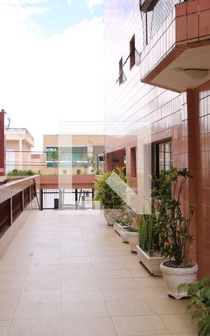 Apartamento para alugar com 67m², 2 quartos e 1 vagaArea comum