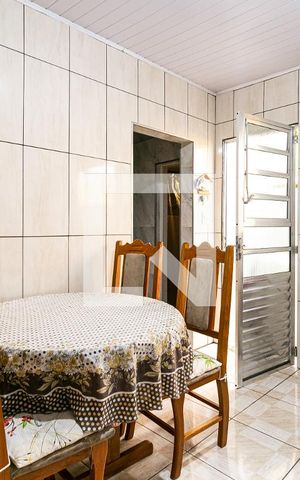 Casa para alugar com 187m², 4 quartos e 2 vagas Casa para alugar com 187m², 4 quartos e 2 vagasCozinha 2