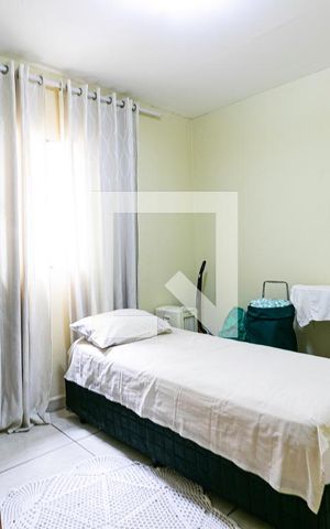 Casa para alugar com 187m², 4 quartos e 2 vagas Casa para alugar com 187m², 4 quartos e 2 vagasDormitório 2