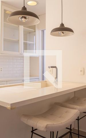 Apartamento para alugar com 130m², 2 quartos e 2 vagas Apartamento para alugar com 130m², 2 quartos e 2 vagasCozinha
