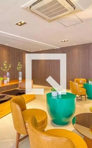 Apartamento à venda com 82m², 2 quartos e 2 vagas Apartamento à venda com 82m², 2 quartos e 2 vagasÁrea comum - Salão de festas