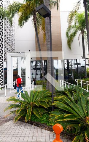 Apartamento à venda com 92m², 3 quartos e 2 vagas Apartamento à venda com 92m², 3 quartos e 2 vagasEntrada