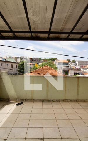 Casa para alugar com 250m², 4 quartos e 2 vagasÁrea Externa