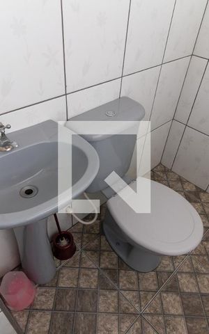 Casa à venda com 125m², 3 quartos e 2 vagas Casa à venda com 125m², 3 quartos e 2 vagasBanheiro 2