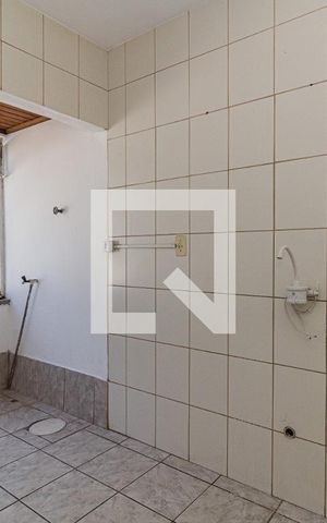 Apartamento para alugar com 74m², 2 quartos e 1 vagaCozinha e Área de Serviço