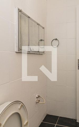 Apartamento para alugar com 74m², 2 quartos e 1 vagaBanheiro