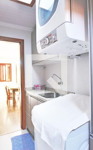 Casa à venda com 148m², 3 quartos e 2 vagasÁrea de Serviço