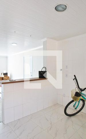 Casa à venda com 148m², 3 quartos e 2 vagasCozinha 1