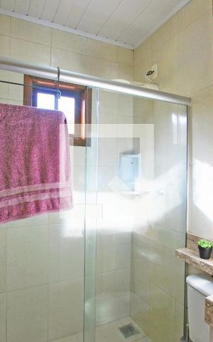 Casa à venda com 148m², 3 quartos e 2 vagasBanheiro 2