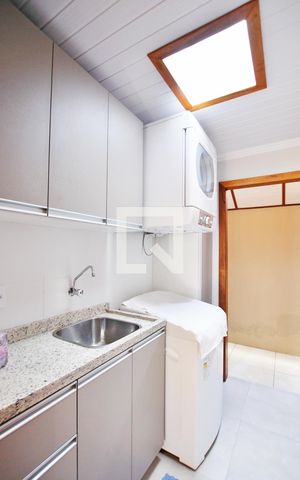 Casa à venda com 148m², 3 quartos e 2 vagasÁrea de Serviço
