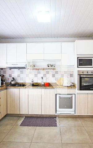 Casa à venda com 148m², 3 quartos e 2 vagasCozinha 2