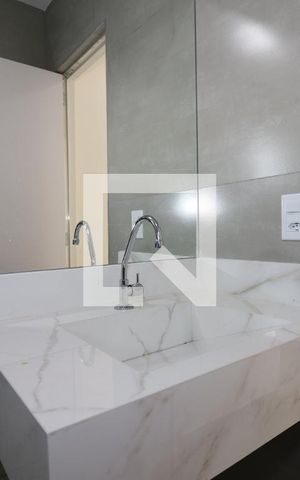 Apartamento para alugar com 62m², 2 quartos e 1 vagaBanheiro Social