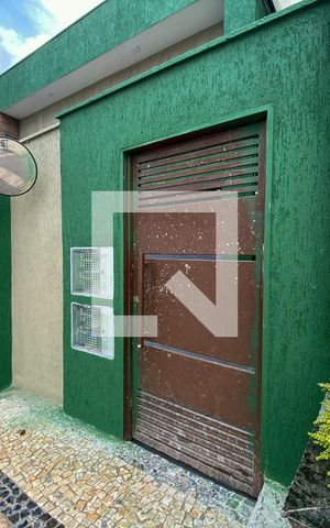 Apartamento para alugar com 62m², 2 quartos e 1 vagaFachada
