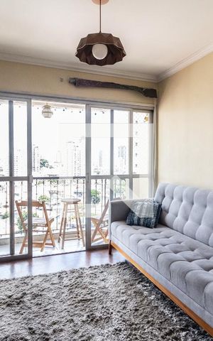 Apartamento para alugar com 58m², 2 quartos e 1 vaga Apartamento para alugar com 58m², 2 quartos e 1 vagaSala