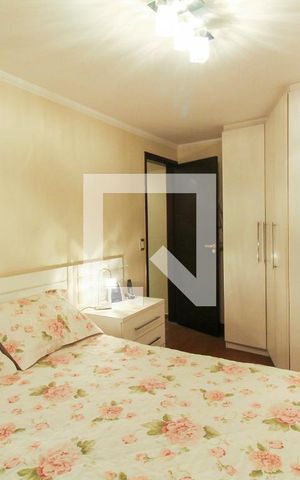 Casa à venda com 298m², 3 quartos e 4 vagas Casa à venda com 298m², 3 quartos e 4 vagasQuarto 1