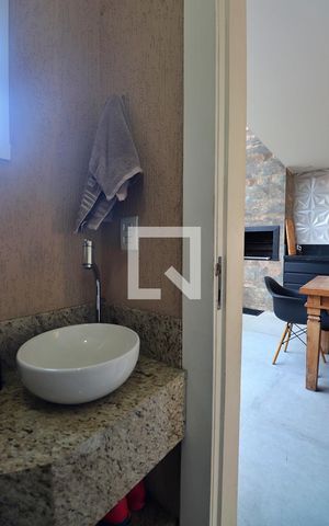 Casa à venda com 258m², 3 quartos e 6 vagasÁrea gourmet - Lavabo
