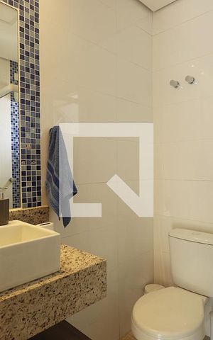 Casa à venda com 258m², 3 quartos e 6 vagasSuíte 2 - Banheiro