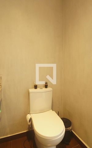 Casa à venda com 258m², 3 quartos e 6 vagasLavabo