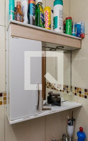 Apartamento à venda com 42m², 1 quarto e sem vaga Apartamento à venda com 42m², 1 quarto e sem vagaBanheiro