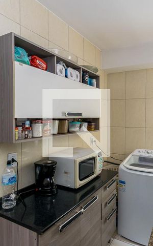 Apartamento à venda com 42m², 1 quarto e sem vaga Apartamento à venda com 42m², 1 quarto e sem vagaCozinha - Armários