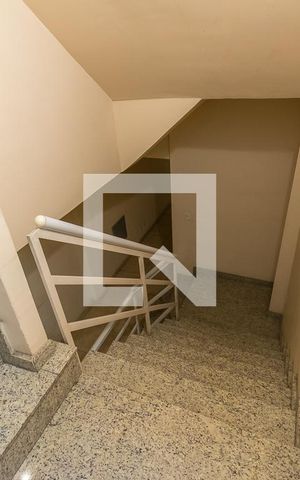 Apartamento à venda com 42m², 1 quarto e sem vaga Apartamento à venda com 42m², 1 quarto e sem vagaÁrea comum - Escadas