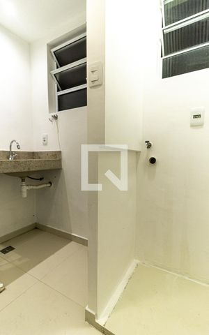 Studio à venda com 29m², 1 quarto e sem vagaBanheiro
