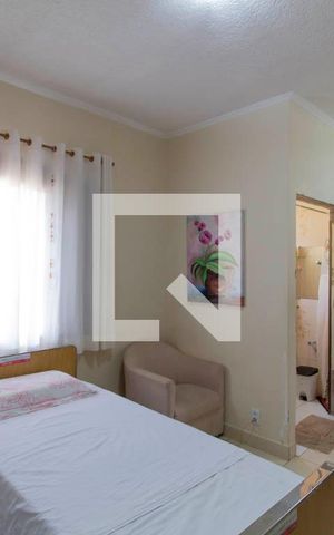 Casa à venda com 300m², 5 quartos e 6 vagas Casa à venda com 300m², 5 quartos e 6 vagasSuíte