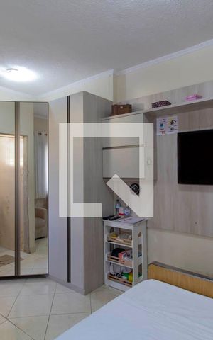 Casa à venda com 300m², 5 quartos e 6 vagas Casa à venda com 300m², 5 quartos e 6 vagasSuíte