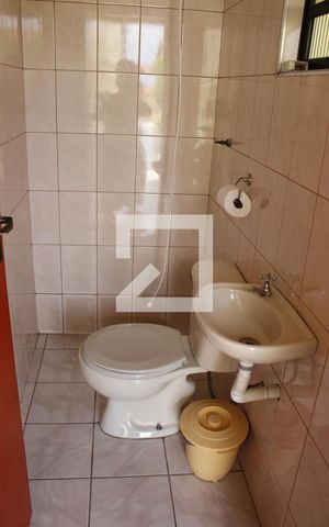 Casa à venda com 583m², 4 quartos e 6 vagasBanheiro Social